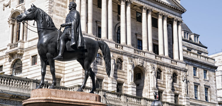 Bank Of England Could Flag Early Rate Hike But Uk Political Risks - 